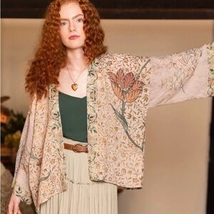 Market of Stars Folklore Picie Floral Tan Kimono Jacket with Green Accents